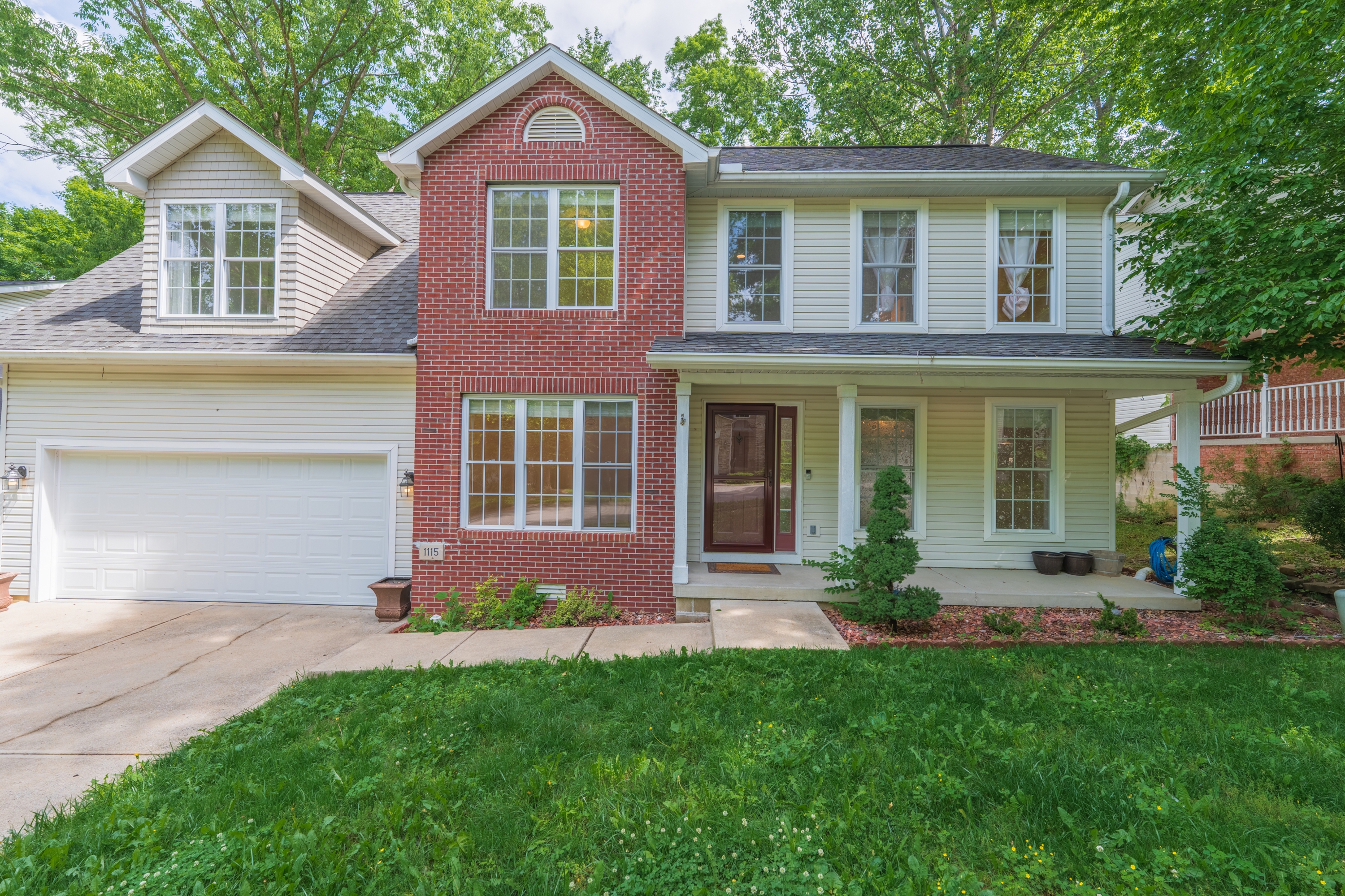 1115 East Azalea Lane